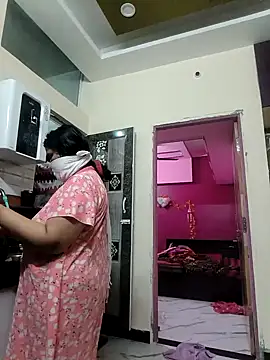 Snapshot of RESHMA_21 chatting on 1, 3, 2025 RESHMA 21 online show from 1, 3, 2025