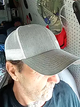 Hotbodyscottie online show from 26, 12, 2024