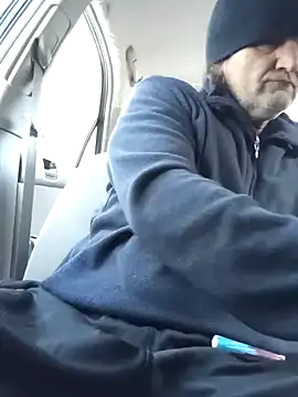 Hotbodyscottie online show from 5, 1, 2025