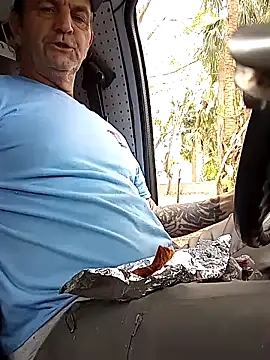 Hotbodyscottie online show from 28, 1, 2025