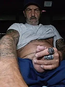 Hotbodyscottie online show from 22, 2, 2026