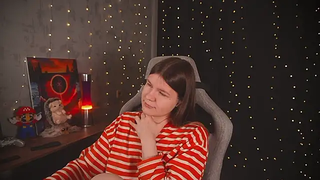 Snapshot of cuteamberlyyy chatting on 2, 2, 2026 cuteamberlyyy online show from 2, 2, 2026