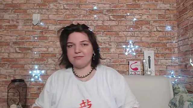 Amelia Kiss  online show from 18, 9, 2025