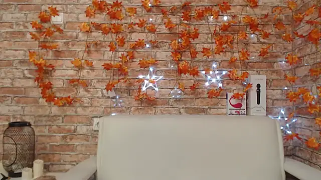 Amelia Kiss  online show from 13, 11, 2025