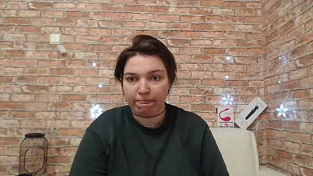 Amelia Kiss  online show from 20, 2, 2026