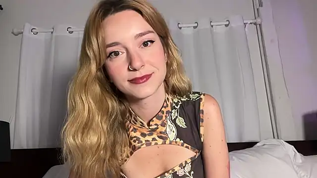 SirenaBelle online show from 23, 6, 2026