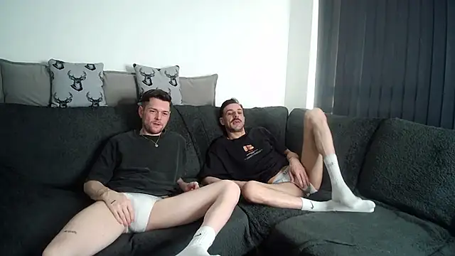 twotwinkhusbandss online show from 26, 6, 2026