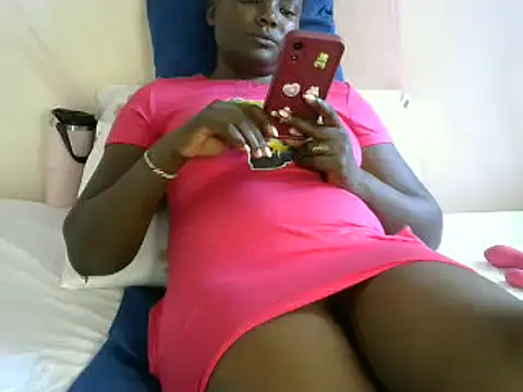 Snapshot of Sweetreena chatting on 11, 3, 2025 Sweetreena online show from 11, 3, 2025