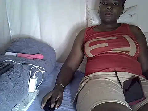Snapshot of Sweetreena chatting on 14, 10, 2025 Sweetreena online show from 14, 10, 2025