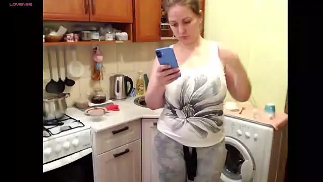 Snapshot of Sakura_Green chatting on 11, 3, 2025 Sakura Green online show from 11, 3, 2025