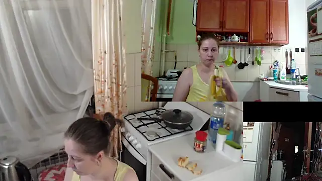 Snapshot of Sakura_Green chatting on 4, 11, 2025 Sakura Green online show from 4, 11, 2025