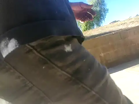 Snapshot of Crackkers chatting on 10, 12, 2024 Crackkers online show from 10, 12, 2024