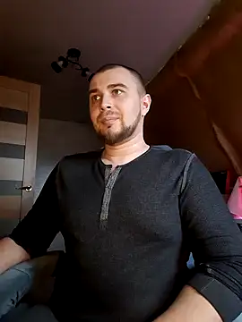 Foxyshaved online show from 12, 3, 2025