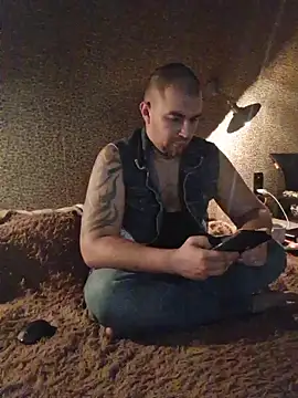 Foxyshaved online show from 21, 10, 2025