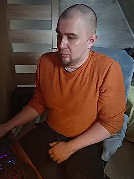 Foxyshaved online show from 9, 3, 2026