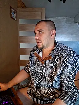 Foxyshaved online show from 18, 4, 2026