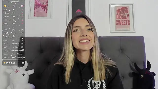 Snapshot of IsadoraGalle_ chatting on 19, 2, 2026 IsadoraGalle online show from 19, 2, 2026