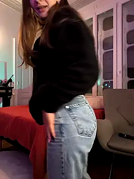 emma4xxx online show from 6, 12, 2024