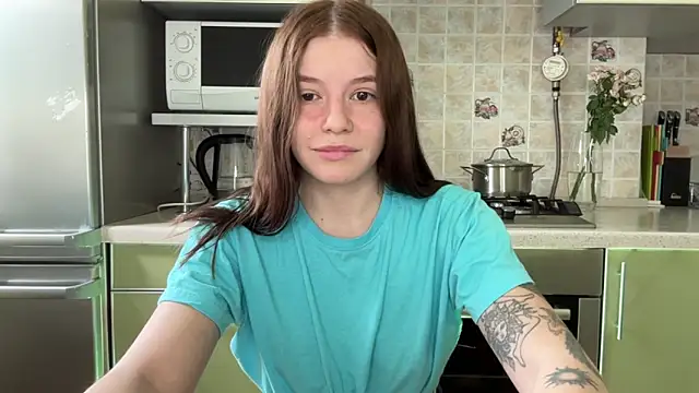 Snapshot of mia___mi chatting on 7, 3, 2025 mia mi online show from 7, 3, 2025