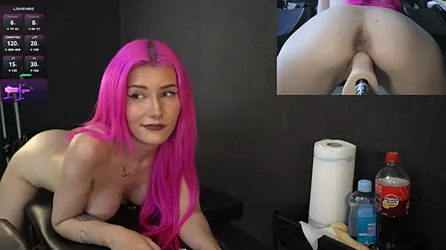 Snapshot of ClaraStylezZ chatting on 5, 1, 2025 ClaraStylezZ online show from 5, 1, 2025