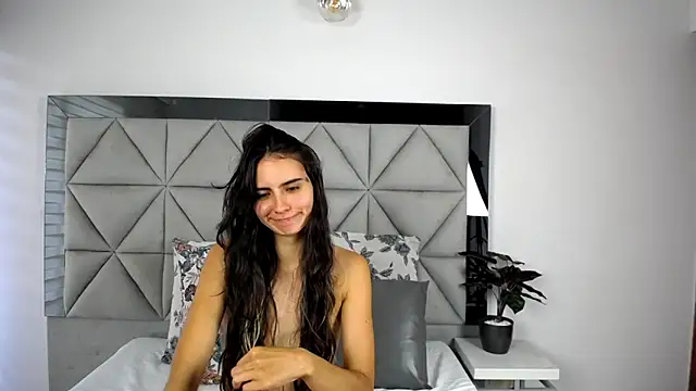 nina pons online show from 25, 1, 2025