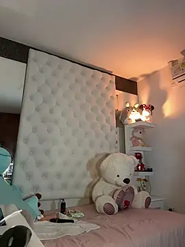 Snapshot of ZarahEvans chatting on 12, 2, 2025 ZarahEvans online show from 12, 2, 2025