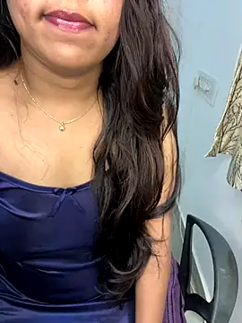 Snapshot of kannadatelugugirl chatting on 5, 12, 2024 kannadatelugugirl online show from 5, 12, 2024