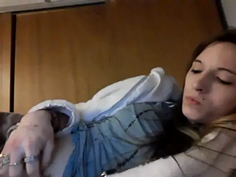 Snapshot of SmokeShow686 chatting on 17, 2, 2025 SmokeShow686 online show from 17, 2, 2025