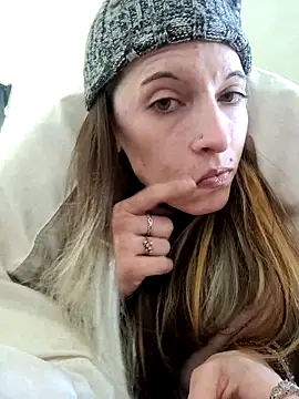 Snapshot of SmokeShow686 chatting on 1, 3, 2025 SmokeShow686 online show from 1, 3, 2025