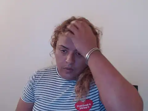 Snapshot of KIARAMARSHALLWELLZ chatting on 12, 12, 2024 KIARAMARSHALLWELLZ online show from 12, 12, 2024