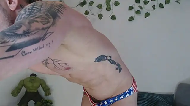 Snapshot of Angel_bran chatting on 25, 10, 2025 Angel bran online show from 25, 10, 2025