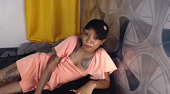 Snapshot of Candiey001 chatting on 13, 1, 2025 Candiey001 online show from 13, 1, 2025