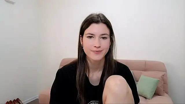 Snapshot of AliciaNewell chatting on 3, 12, 2024 AliciaNewell online show from 3, 12, 2024