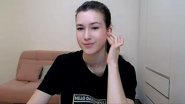 Snapshot of AliciaNewell chatting on 20, 12, 2024 AliciaNewell online show from 20, 12, 2024