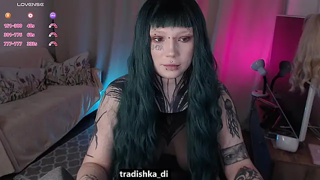 Snapshot of tradishka chatting on 2, 2, 2026 tradishka online show from 2, 2, 2026