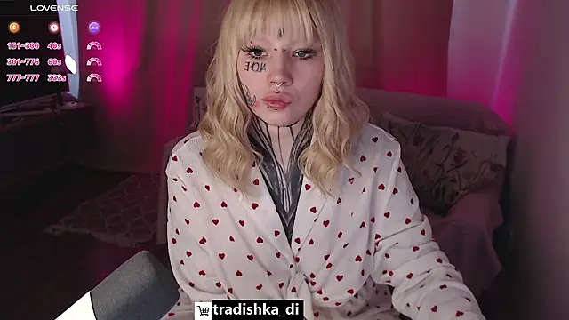 Snapshot of tradishka chatting on 14, 2, 2026 tradishka online show from 14, 2, 2026