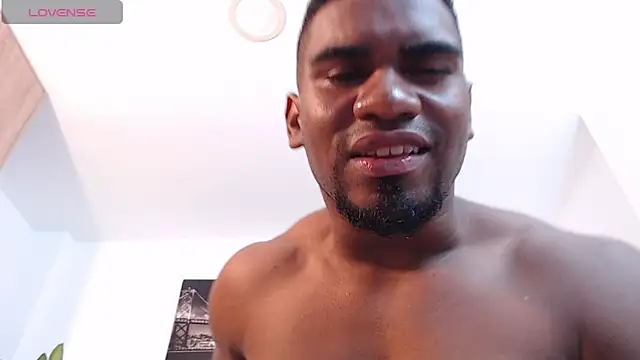 Snapshot of RyanJackson_ chatting on 27, 5, 2026 RyanJackson online show from 27, 5, 2026