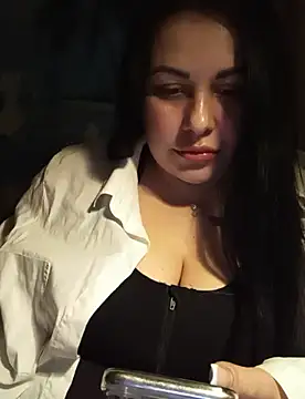 DaisyStreet online show from 12, 2, 2025