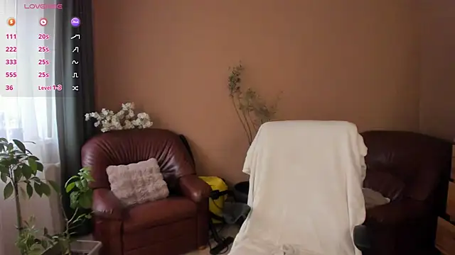 KaylaLaine online show from 3, 4, 2026