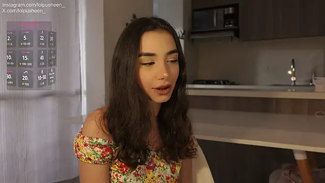 Snapshot of JulietteDee chatting on 23, 4, 2026 JulietteDee online show from 23, 4, 2026