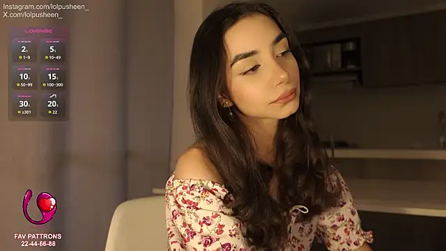 Snapshot of JulietteDee chatting on 18, 5, 2026 JulietteDee online show from 18, 5, 2026