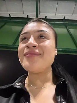 lucianaroy online show from 21, 10, 2025