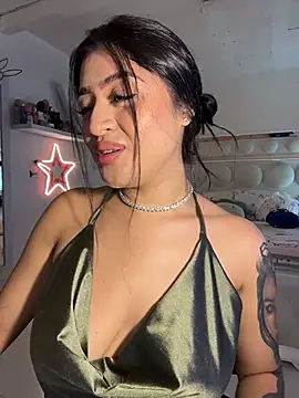 lucianaroy online show from 12, 2, 2026