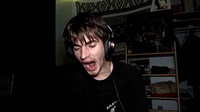 spicylaboi online show from 18, 4, 2026