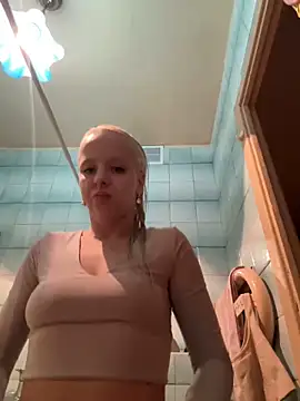 Snapshot of LikaCat chatting on 20, 1, 2025 LikaCat online show from 20, 1, 2025