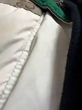 Snapshot of LikaCat chatting on 22, 1, 2025 LikaCat online show from 22, 1, 2025