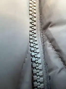 Snapshot of LikaCat chatting on 17, 11, 2025 LikaCat online show from 17, 11, 2025