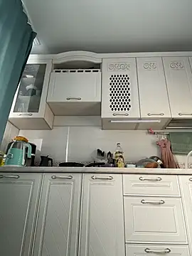 LikaCat online show from 2, 2, 2026