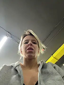 LikaCat online show from 15, 2, 2026