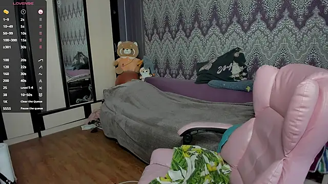 Snapshot of AlexRacc00n chatting on 31, 1, 2025 AlexRacc00n online show from 31, 1, 2025